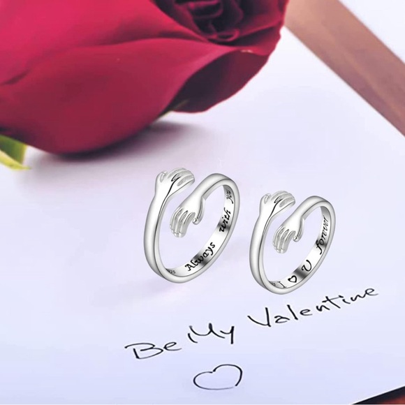 A26. New Hug Rings Sterling Silver Adjustable Couples Ring Set - Picture 4 of 7